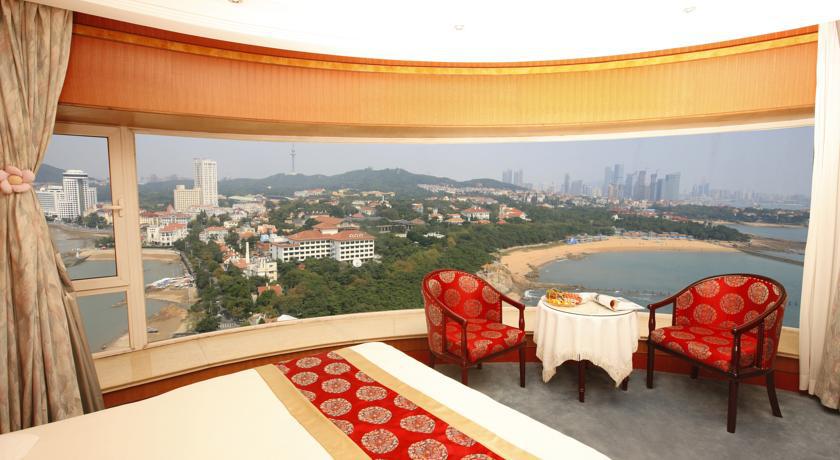 Donghai Grand Hotel Čching-tao Exteriér fotografie